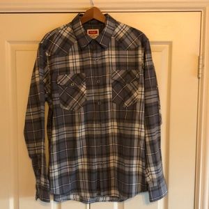 Wrangler Plaid Western Shirt